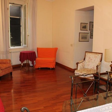 Colosseum New Charming Apartment ローマ エクステリア 写真