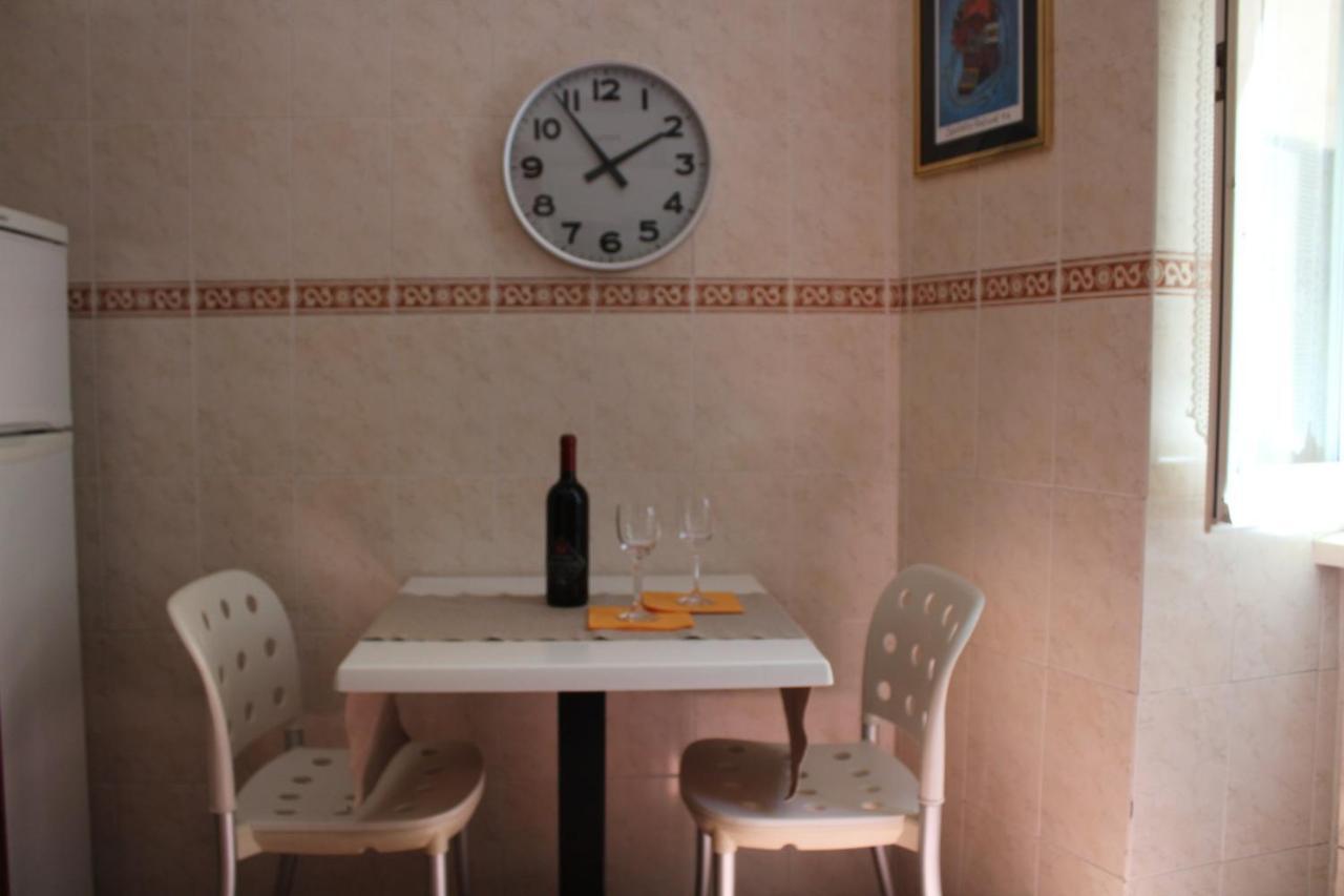 Colosseum New Charming Apartment ローマ エクステリア 写真