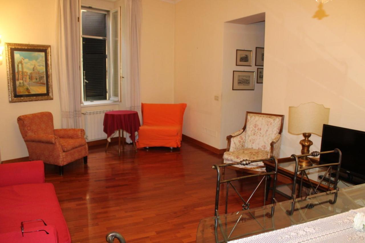 Colosseum New Charming Apartment ローマ エクステリア 写真